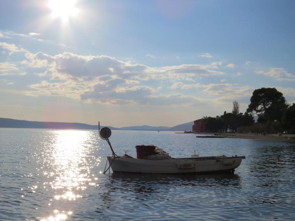 Hotel Ballet School Kastela Bagian luar foto