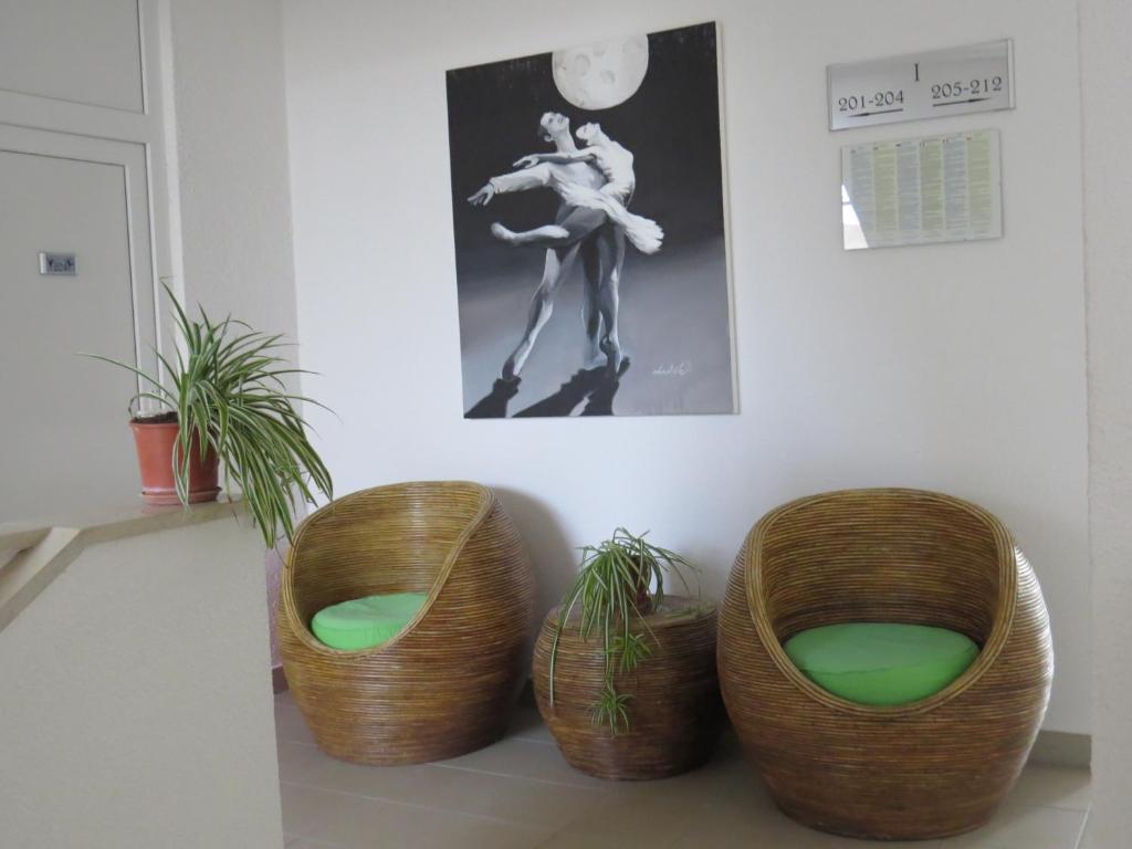 Hotel Ballet School Kastela Bagian luar foto